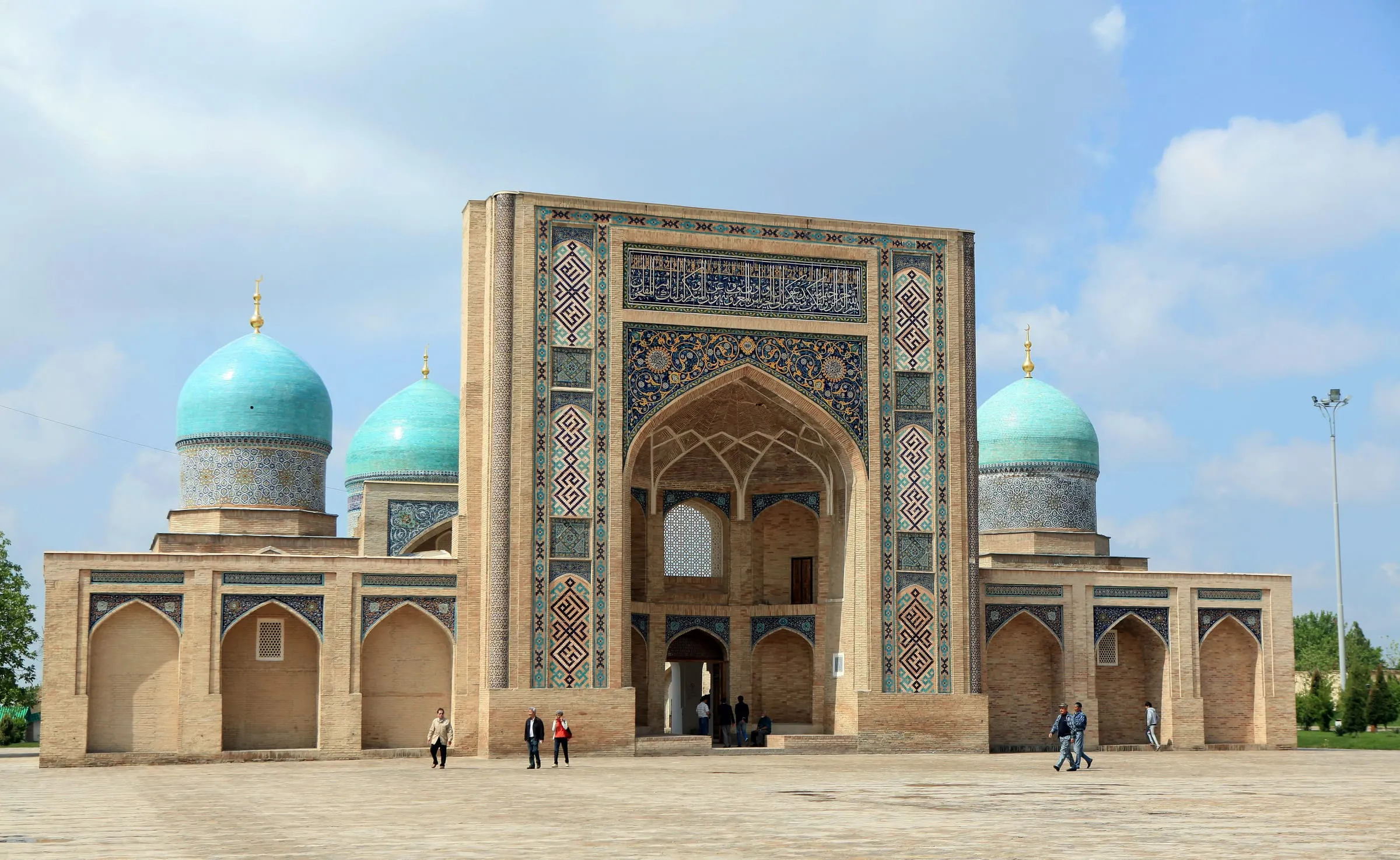 Der Khast-Imam-Platz in Taschkent